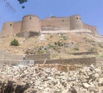 احیای دیوار 1000 ساله دوازده برجی خرم آباد