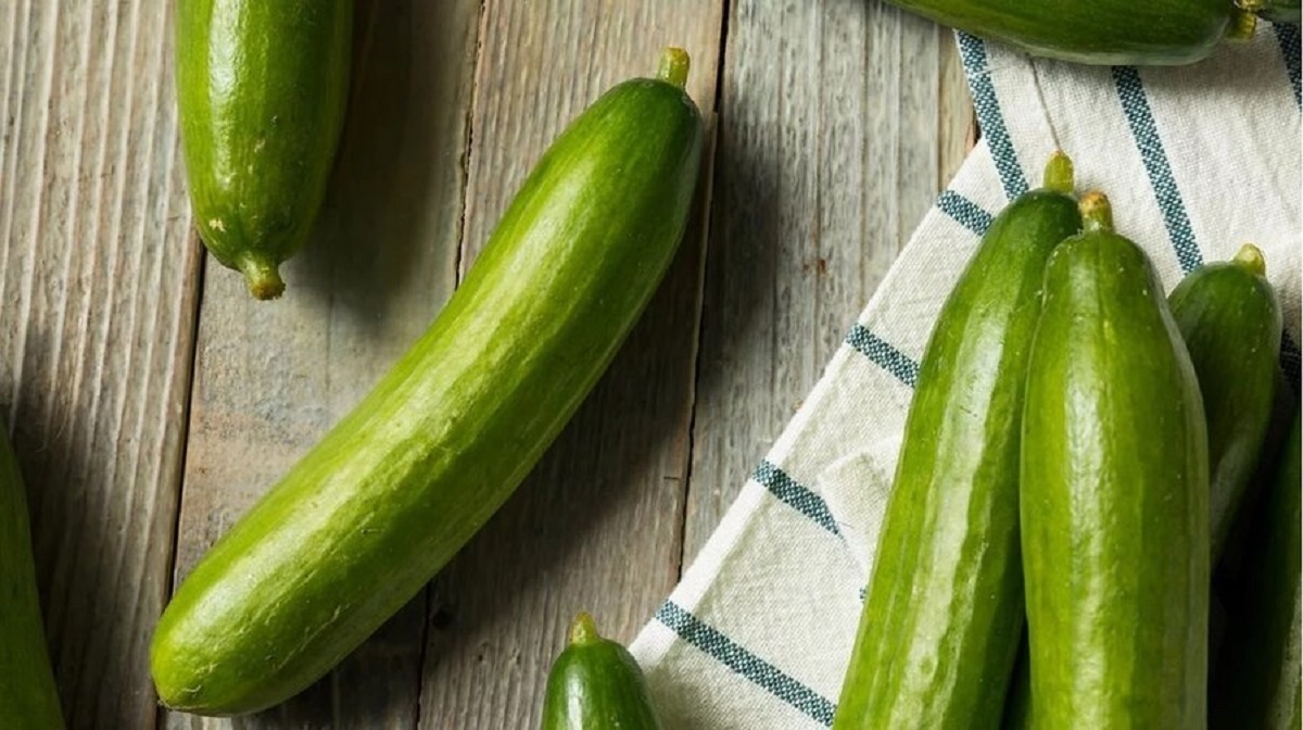 این میوه نفخ شکم را نابود می کند و برای تنظیم فشار خون مفید است