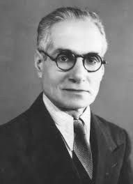 نویسنده کتاب شیعه گری احمد کسروی :احمد کسروی