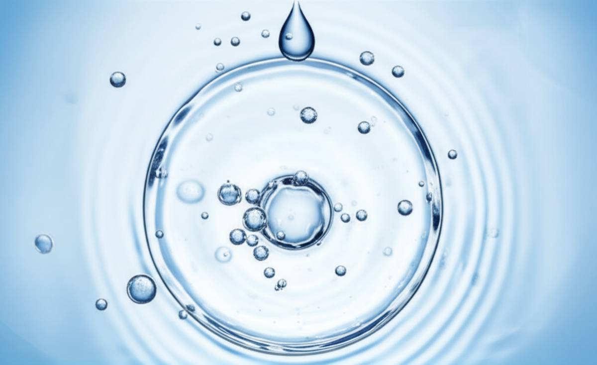 میسلار واتر 3 در 1 پوست چرب هیدرودرم | بررسی ویژگی ها